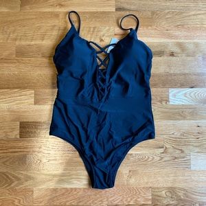 One Piece Cross Bandage Swimsuit